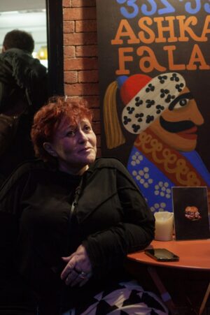 «Хотим получить мишленовскую звезду». Как докторка молекулярной генетики открыла фалафельную в Тбилиси 