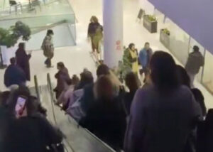 «Неправильно кнопку нажали». Эвакуация в Galleria Tbilisi