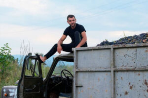 Протест виноградарей в Кварели завершился после повышения закупочных цен на виноград